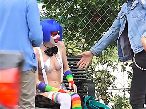man sausage lovinТ clown Mikayla Mico tearing up in public